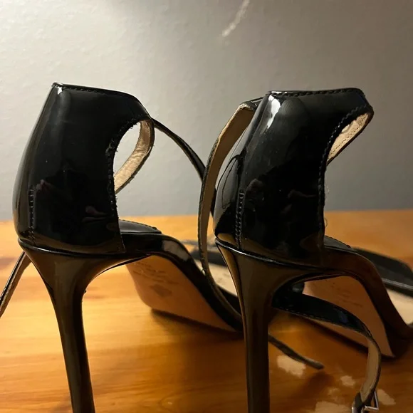 Black Patent Leather Strappy Heels Antonio Melani - Picture 2 of 7